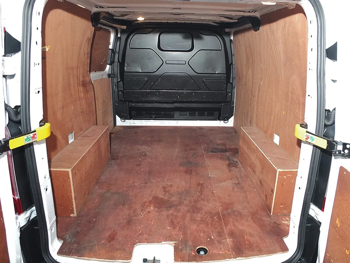 2021 Ford Transit Custom Low Roof Panel Van - Image 3