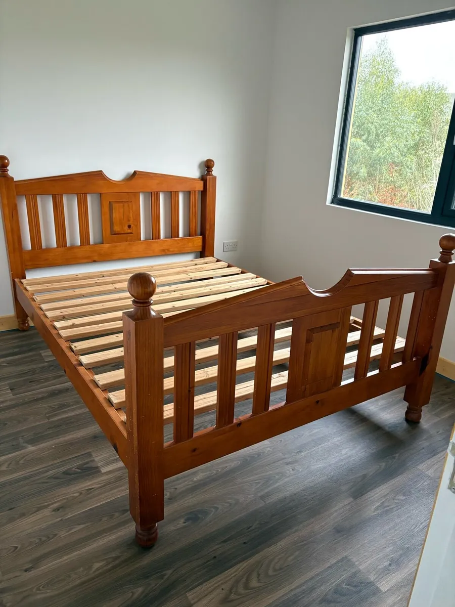 Queen Sized Bed(on hold pending collection Sat) - Image 1