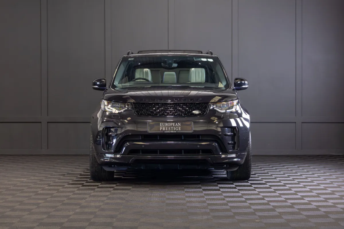 202 Land Rover Discovery HSE Luxury 5 Seat N1 - Image 2