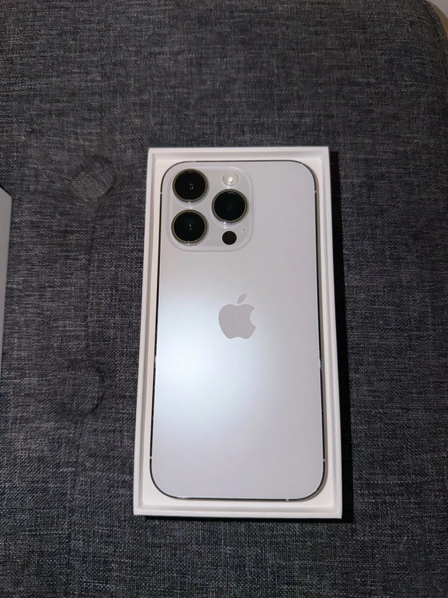 iPhone 14 PRO - Image 1