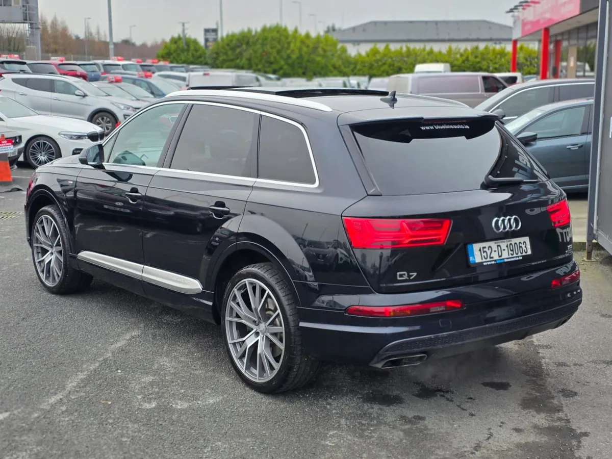 Audi Q7 S-Line Quattro 272Bhp 7 Seater High Spec - Image 3