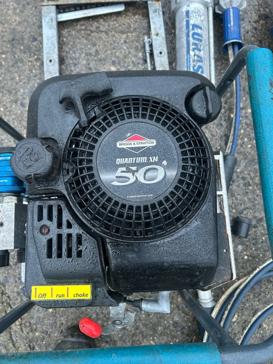 Jaws of life - Image 2