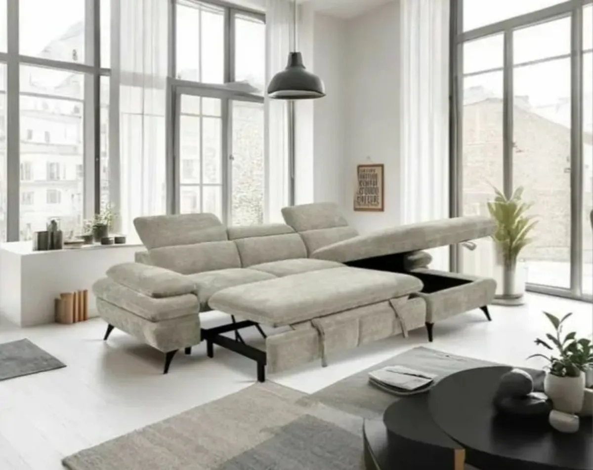 Hannah Cream Suite / LHF or RHF. Free delivery - Image 1