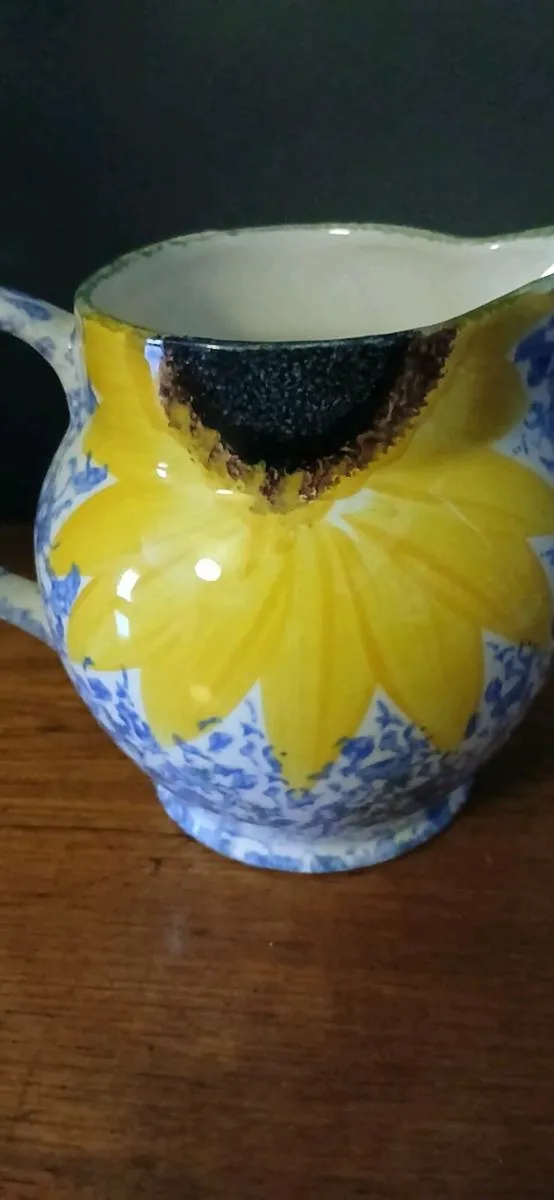 Poole Pottery Hand Painted Vincent Sunflower Jug - Image 2