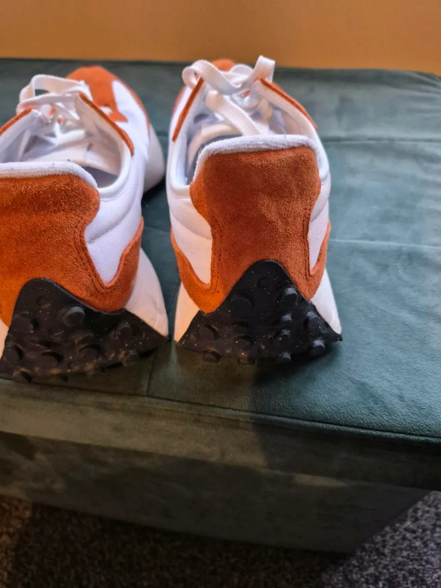 New Balance Runners - Image 2