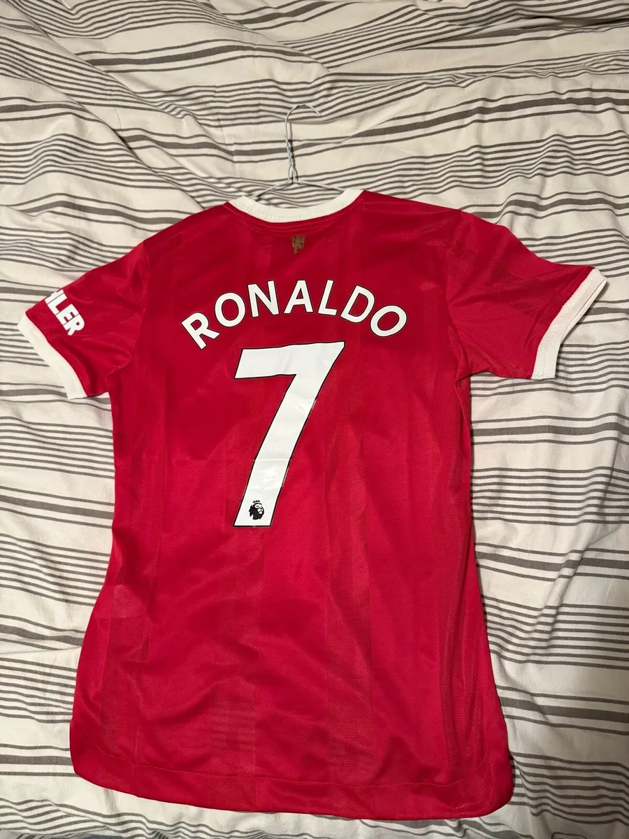 Manchester United Ronaldo jersey - Image 2