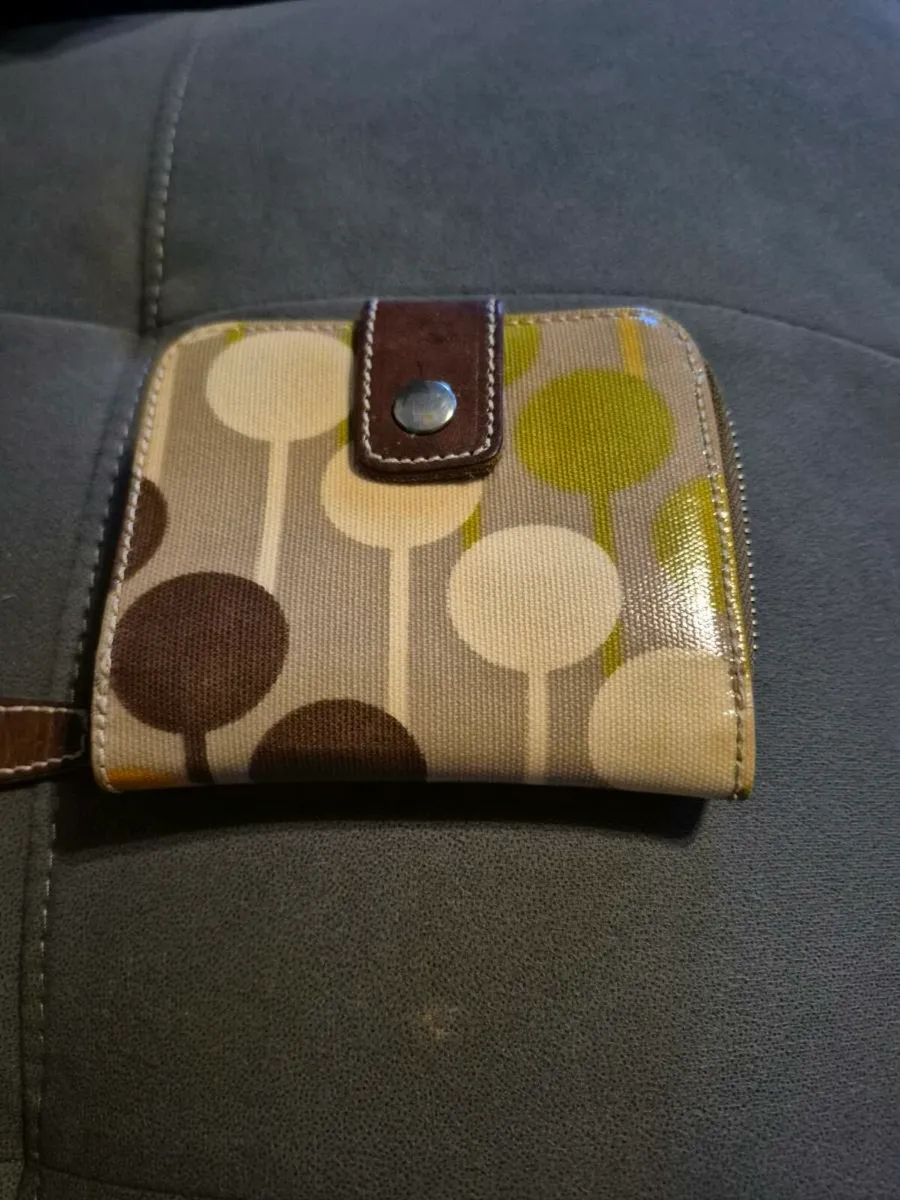 Orla Kiely bag and matching purse - Image 1