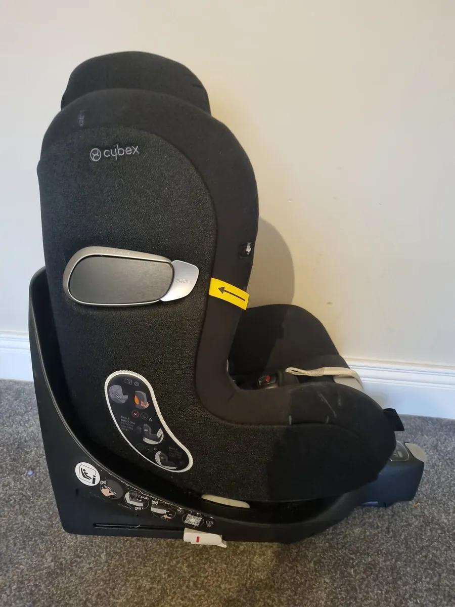 Cybex Newborn and Toddler seat Set - Image 3