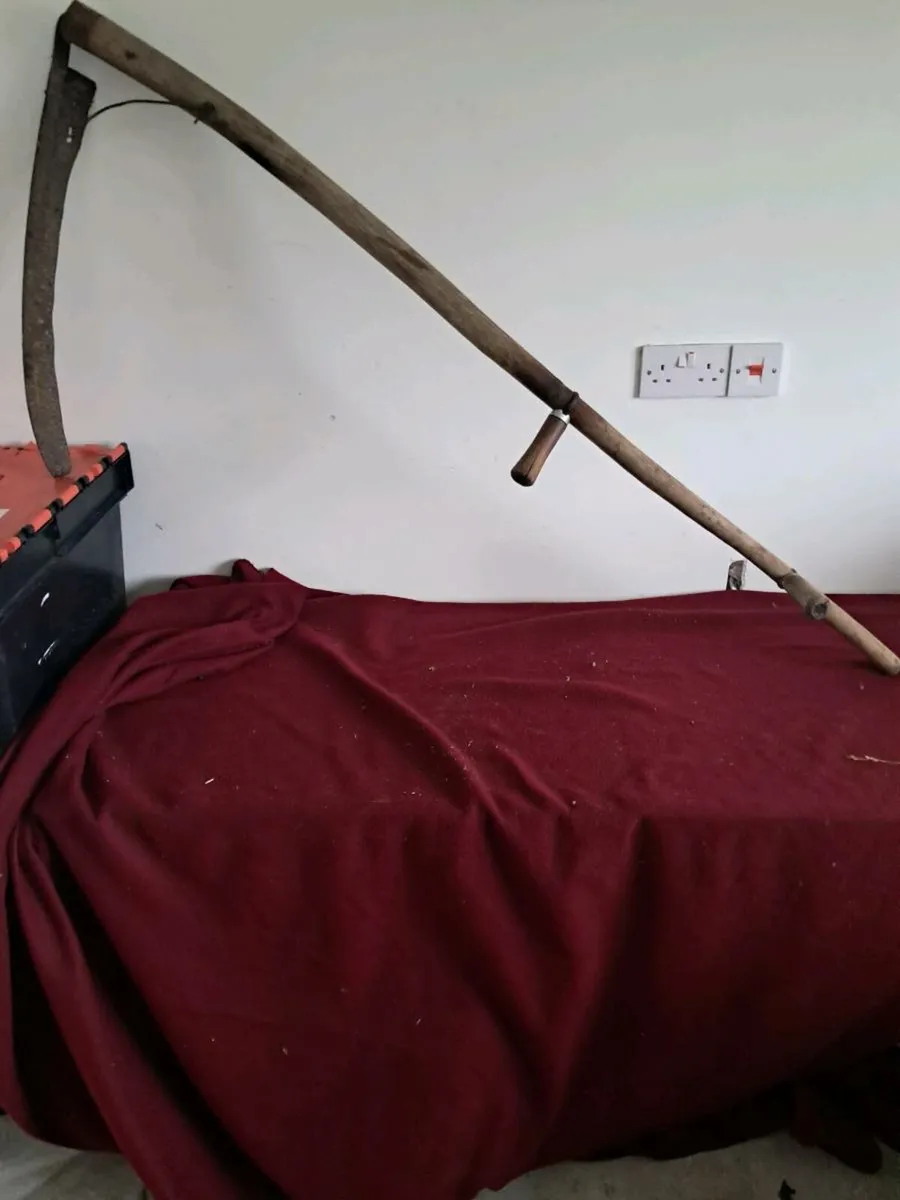 Vintage sythe - Image 3