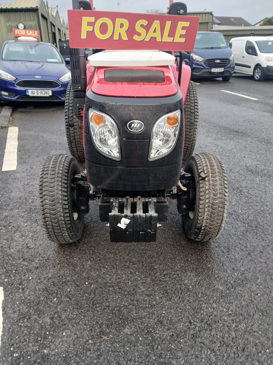 Jinmar 25hp compact tractor on grass tyres - Image 3