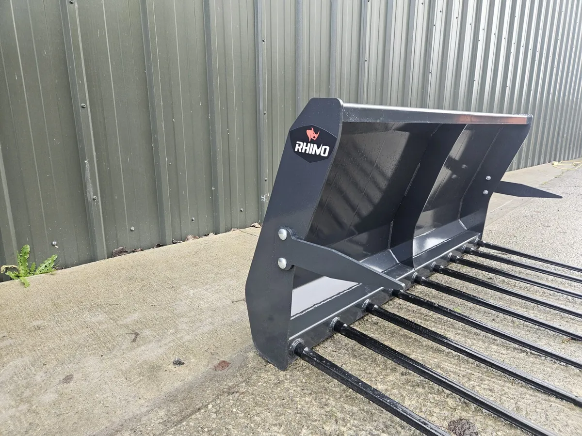 New Rhino 1.6m dung forks in stock - Image 2