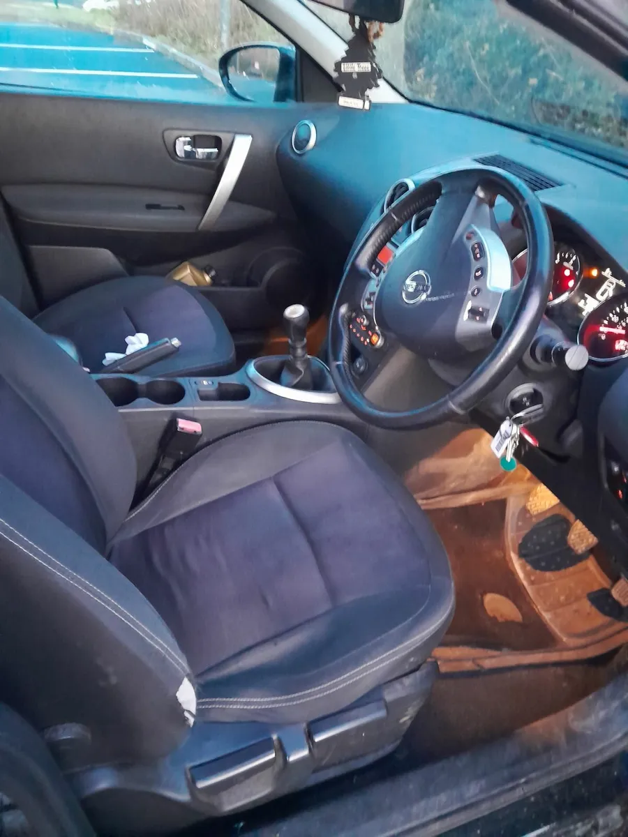 Nissan Qashqai 2013 - Image 3