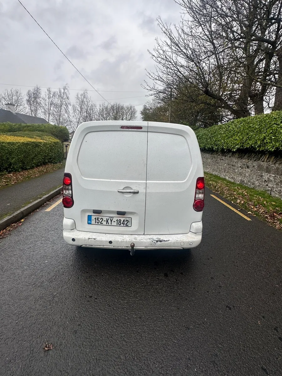 2015 Peugeot partner - Image 2