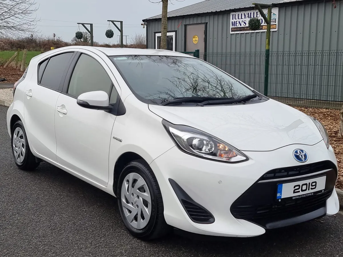 2019 TOYOTA AQUA HYBRID AUTO 1YR WARRANTY  €13,555 - Image 1