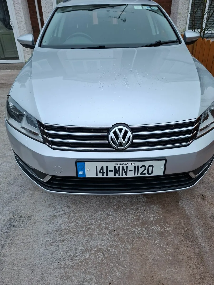 Volkswagen Passat 2014 - Image 1
