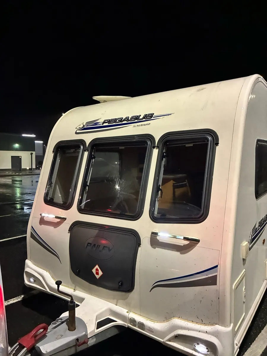 2010 Bailey Pegasus - Image 1