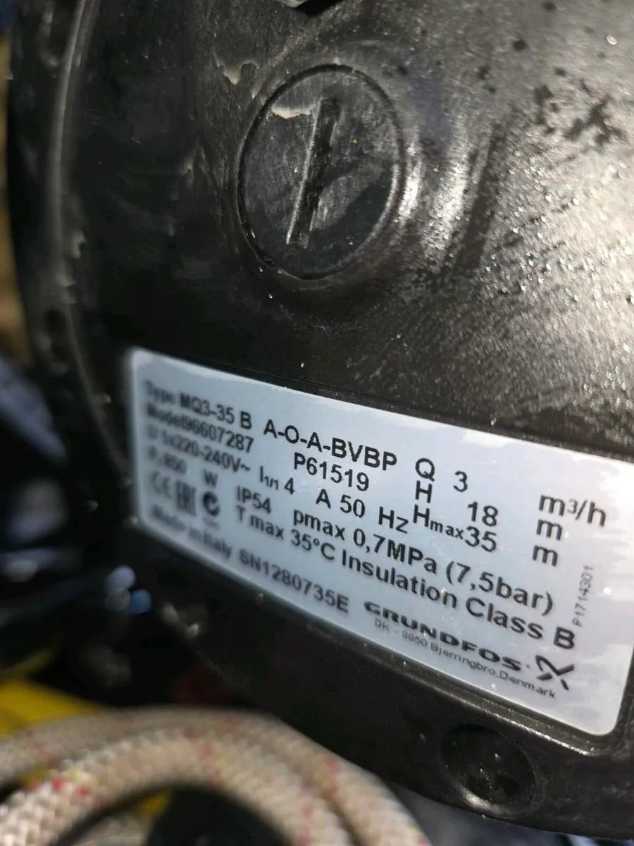 Grundfas water pump - Image 2
