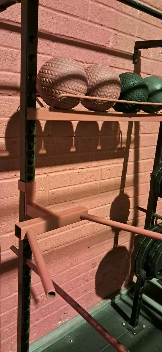 Heavy Duty Power Rack with Pull-Up Bar - Image 3