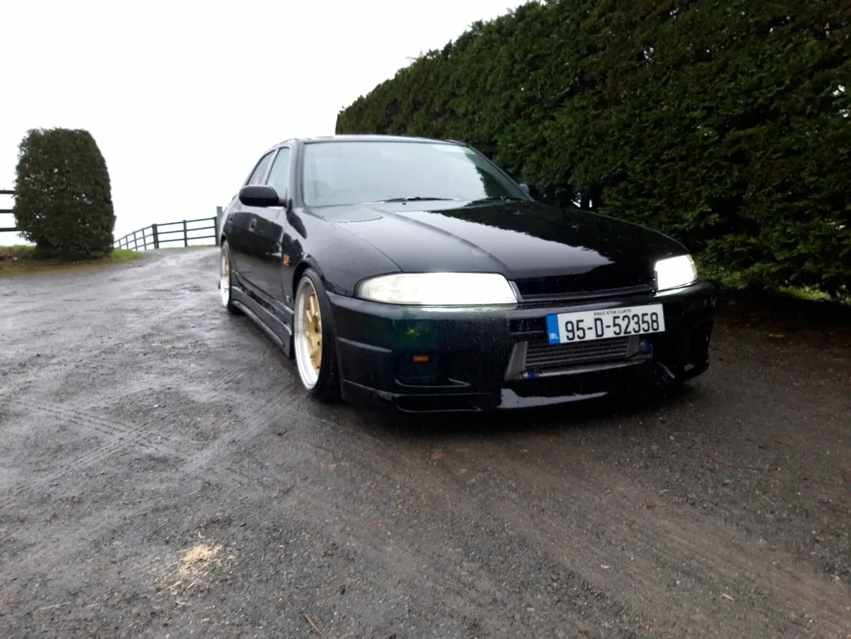 Nissan skyline - Image 4