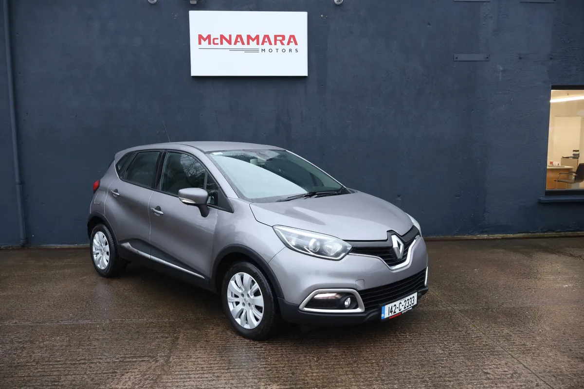 Renault Captur Low Mileage Exceptional Condition! - Image 1