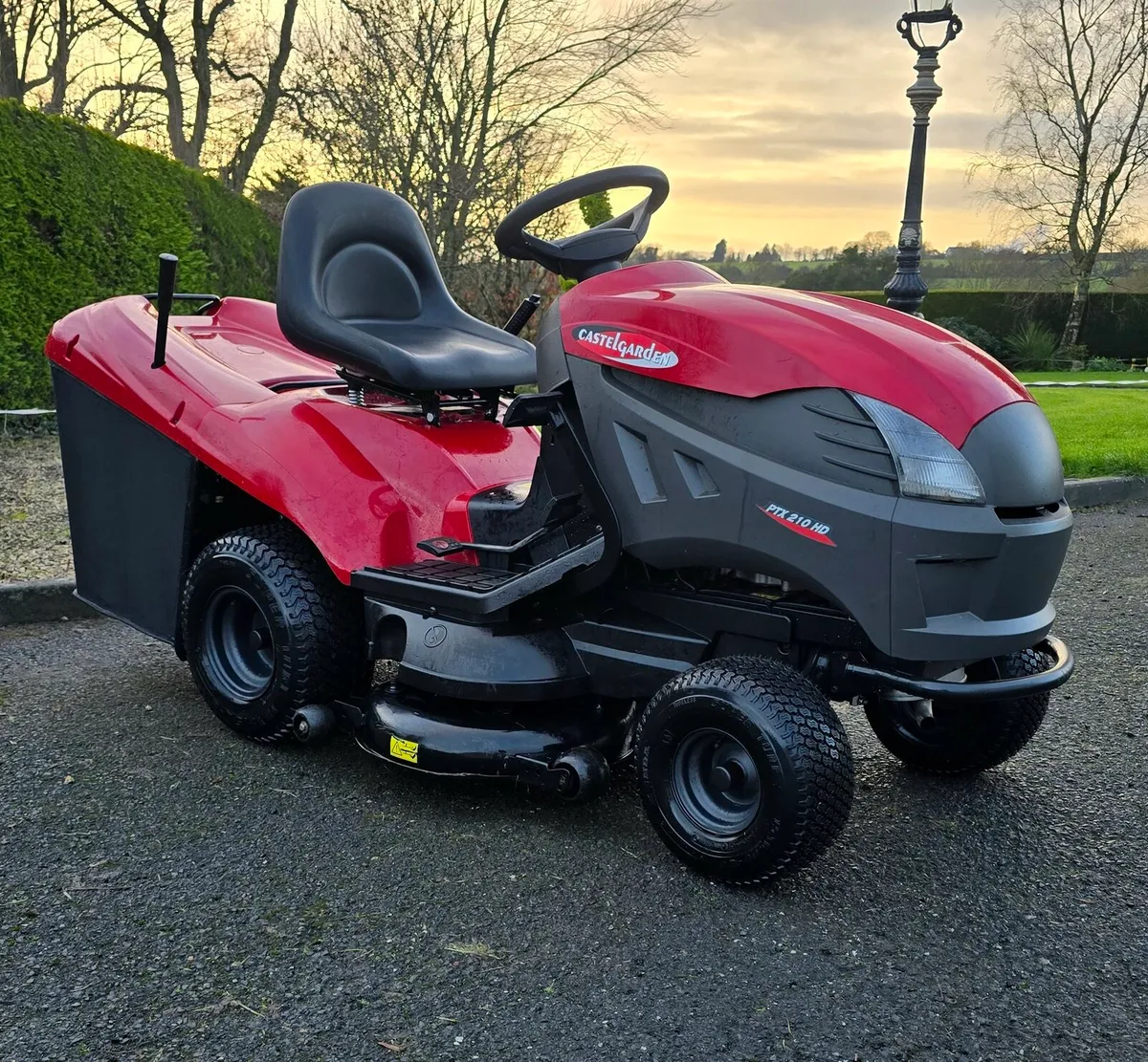 AS NEW PTX210HD CASTELGARDEN - Image 2