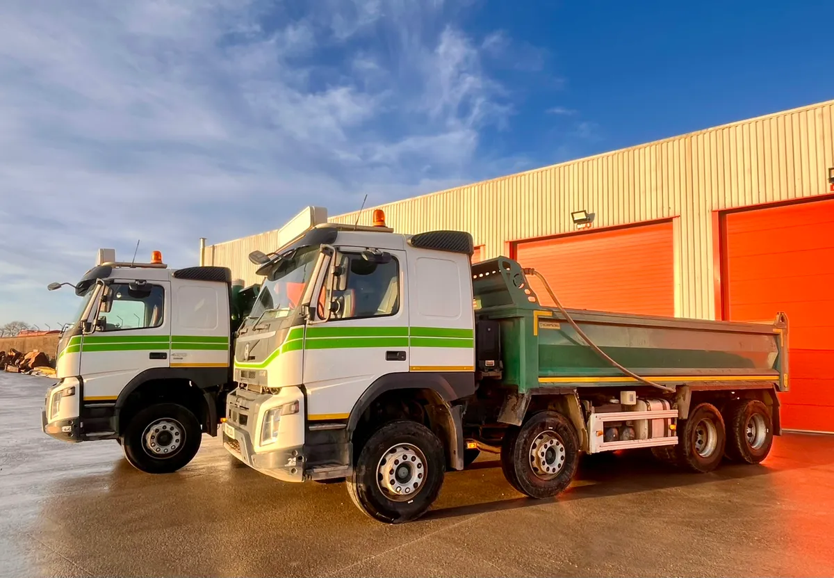 2020 Volvos 13 litre FMXs 420hp x 2 - Image 1