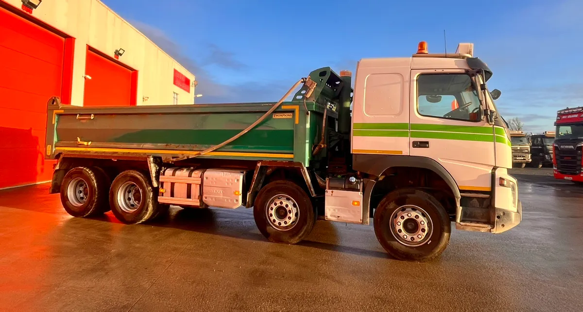 2020 Volvos 13 litre FMXs 420hp x 2 - Image 4