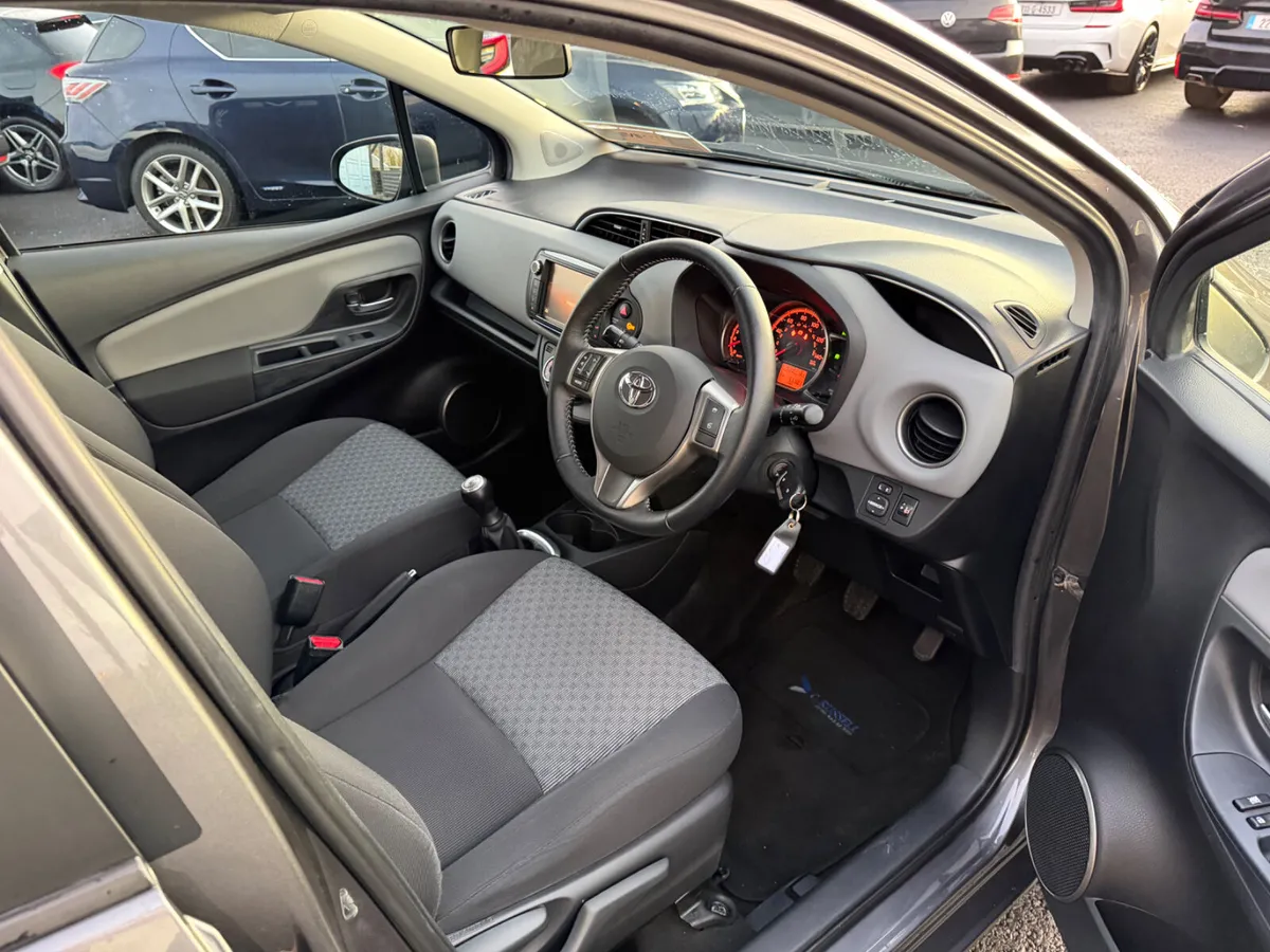 Mint Yaris - 1.0 petrol - fantastic spec - Image 2