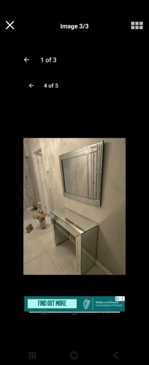 Console table and mirror - Image 1