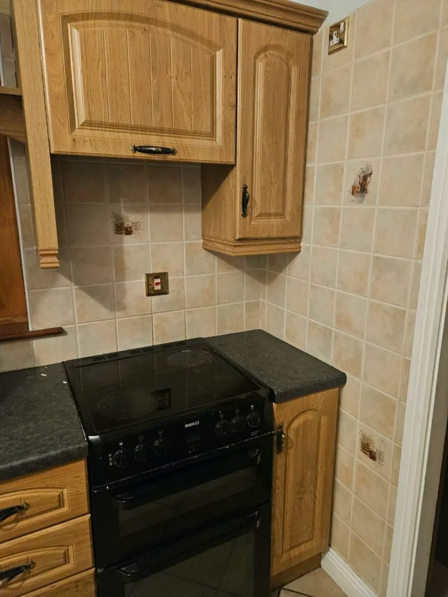 Kitchen - Image 2