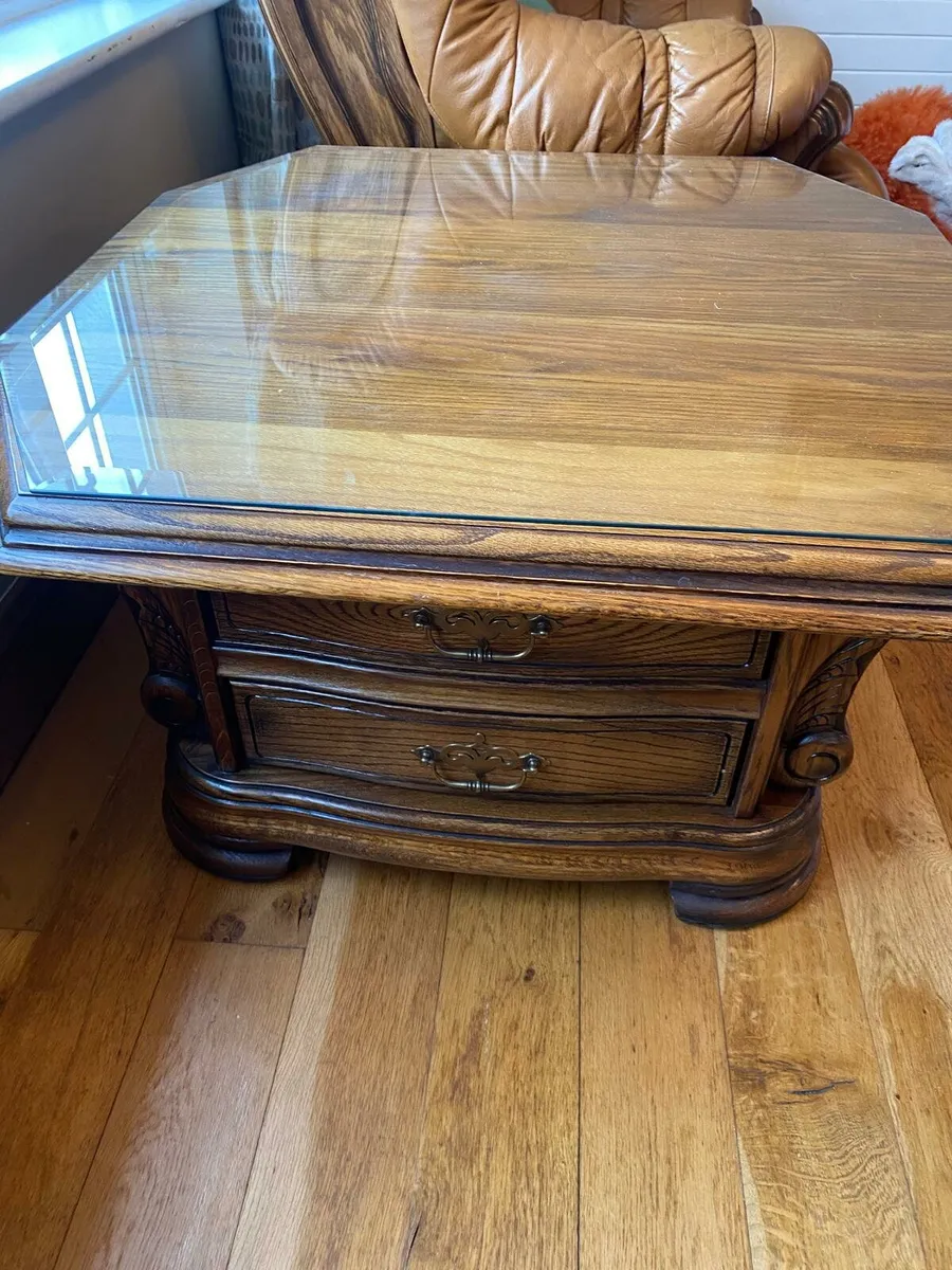 Contents of house - Image 3