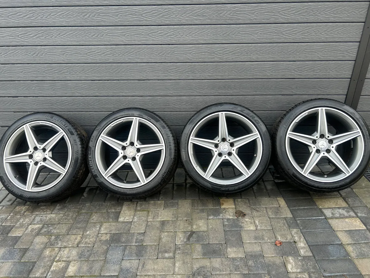 18” GENUINE MERCEDES C CLASS ALLOY WHEELS & TYRES - Image 2