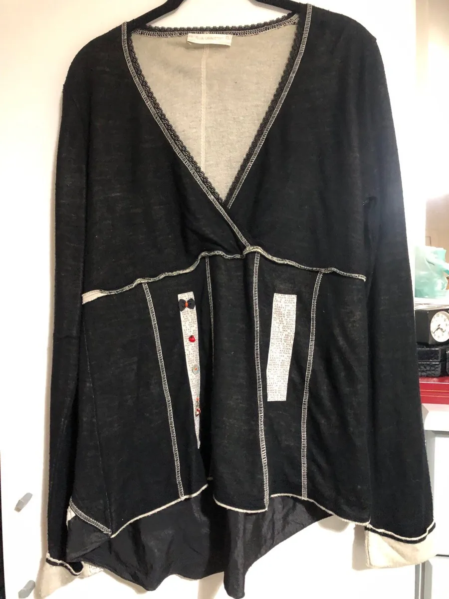 Ladies stunning top size 12/14 €10 - Image 1