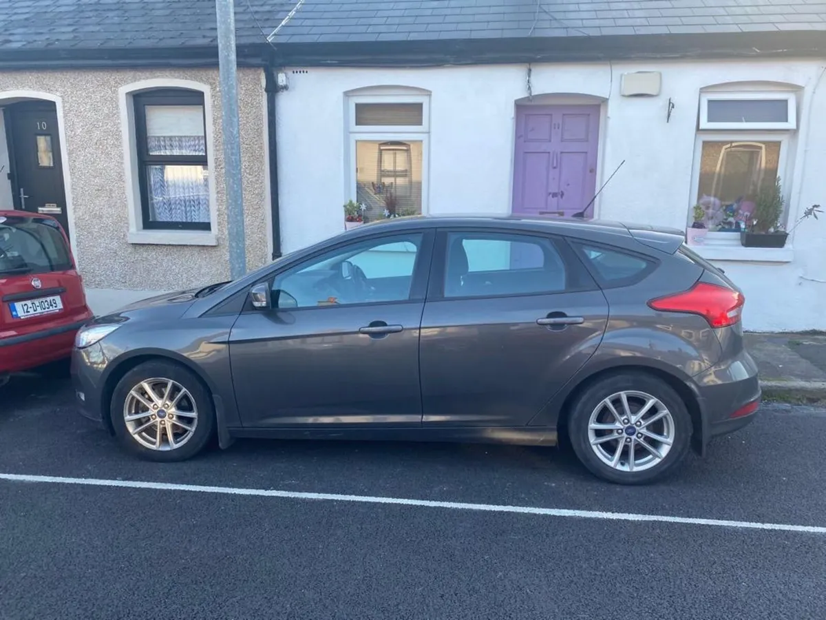 151 Ford focus low mileage. QUICK SALE REQUIRED - Image 1