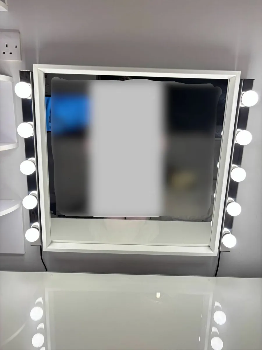 White Dressing Table, Mirror & Vanity Lights - Image 2