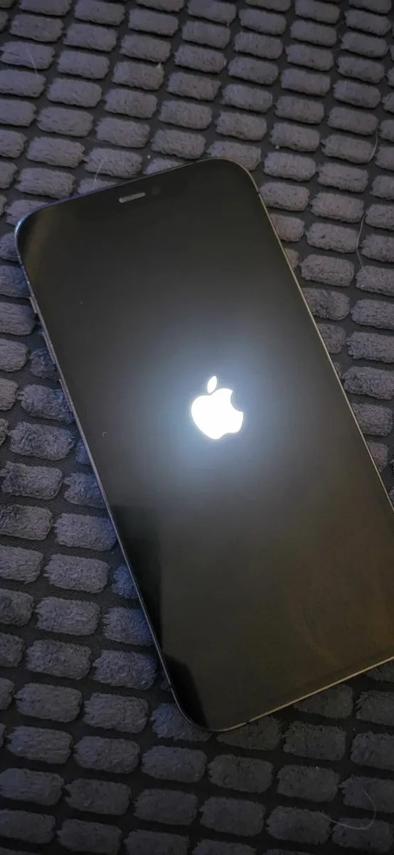 Iphone 12pro - Image 3