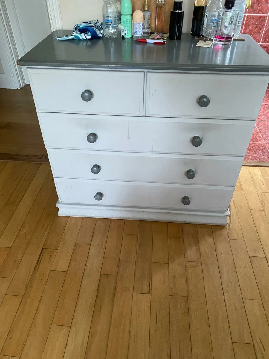 Bedroom furniture - Image 3