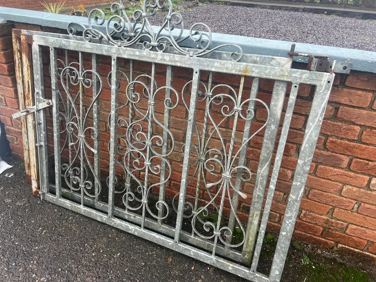Gates, galvanised - Image 2