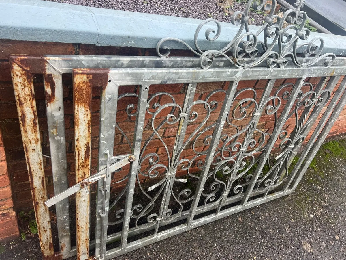 Gates, galvanised - Image 3