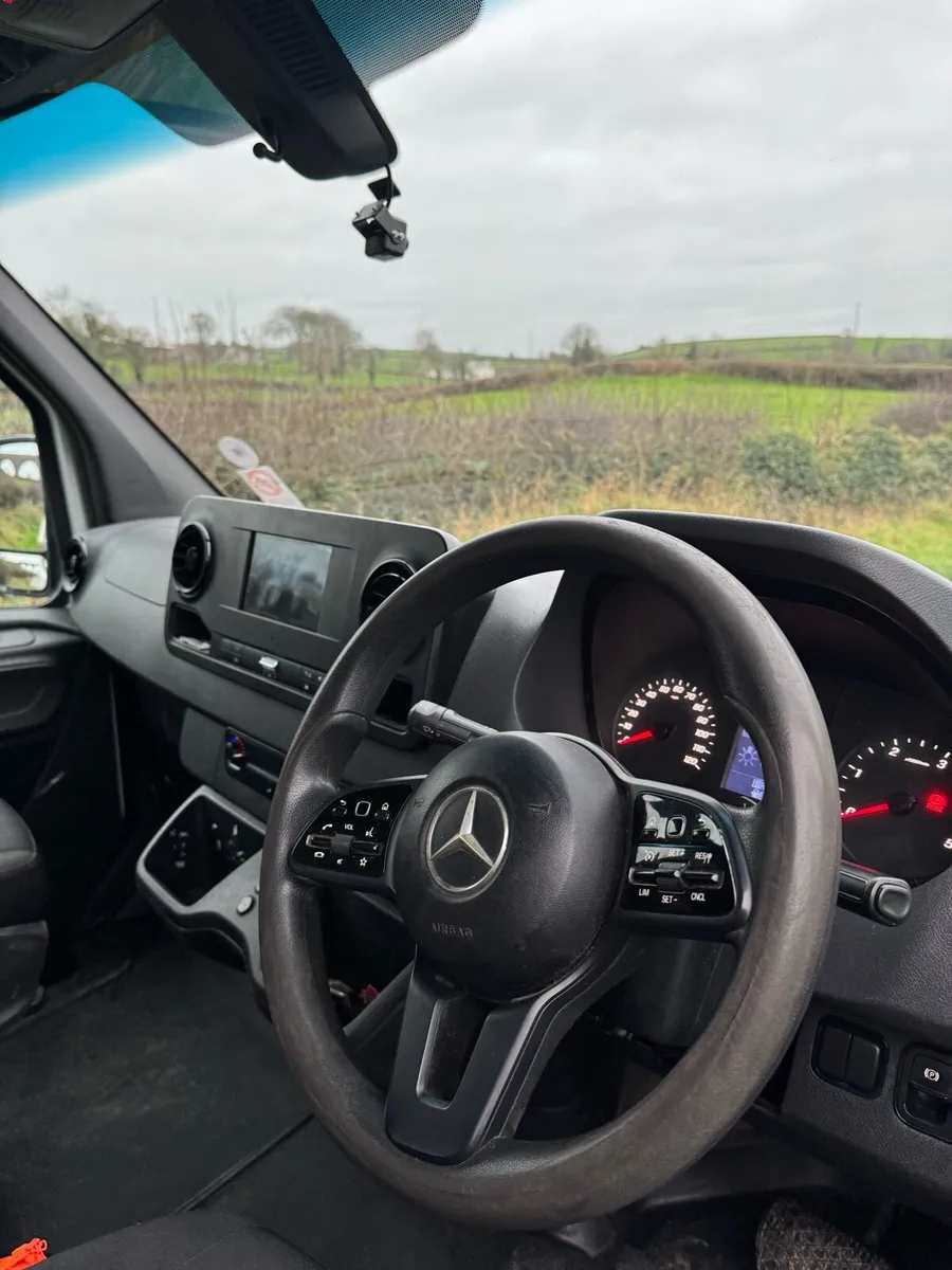 Mercedes sprinter - Image 2