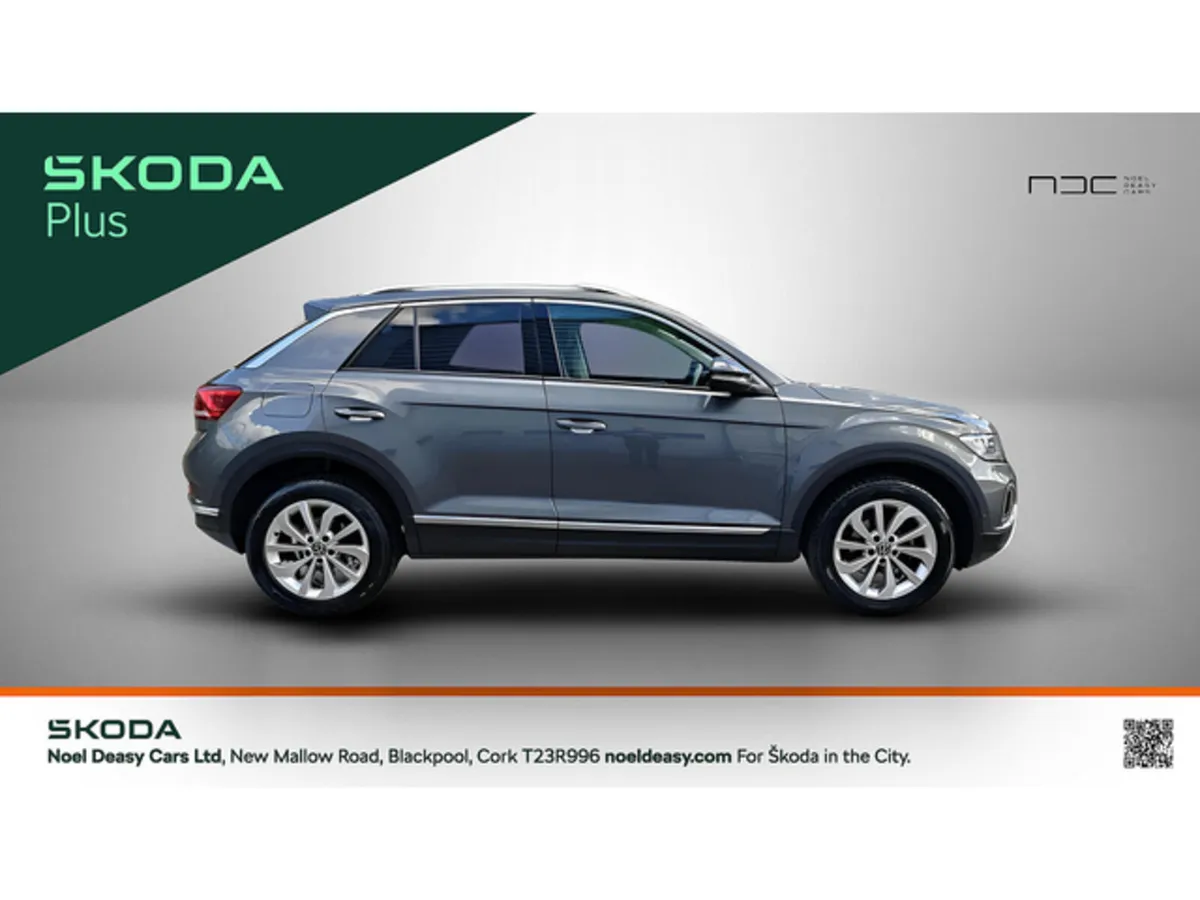 Volkswagen T-Roc Style 1.5 TSI 150 BHP D.S.G AUTO- - Image 4