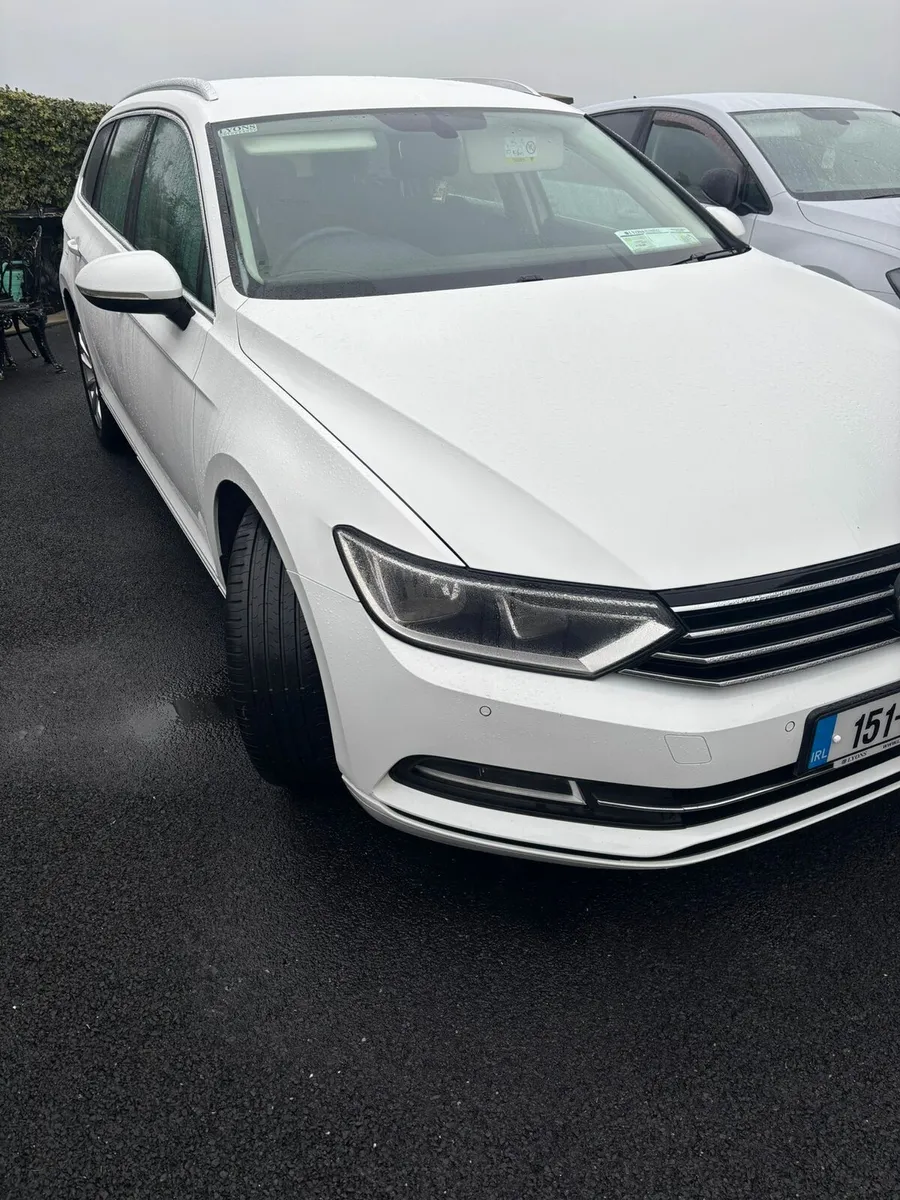 2015 Volswagen Passat tdi Buisness Addition - Image 1