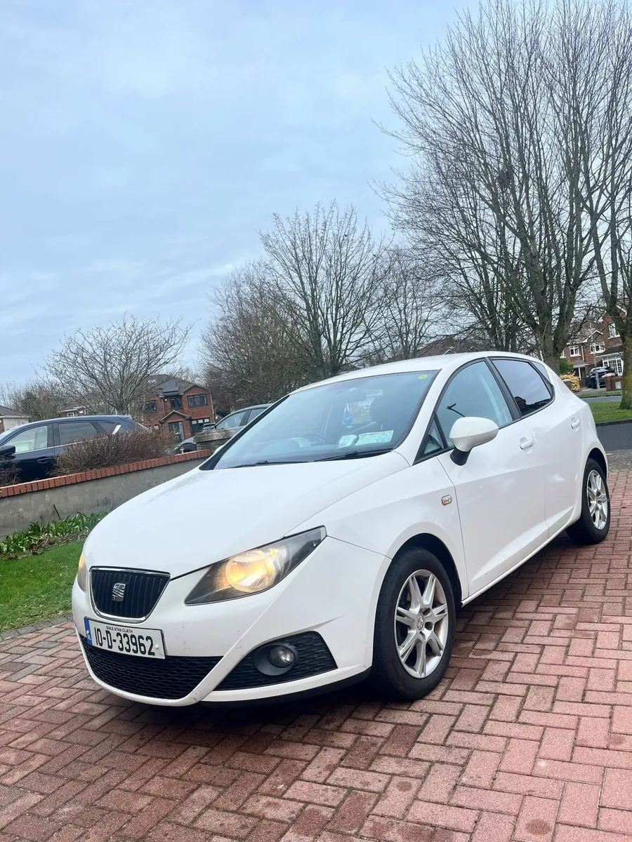SEAT Ibiza 2010 - Image 1