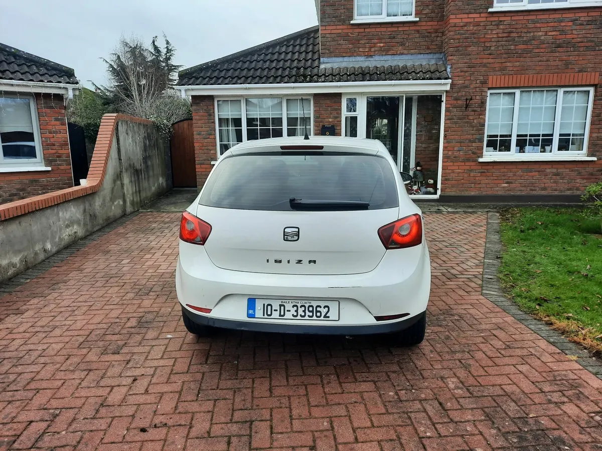 SEAT Ibiza 2010 - Image 3