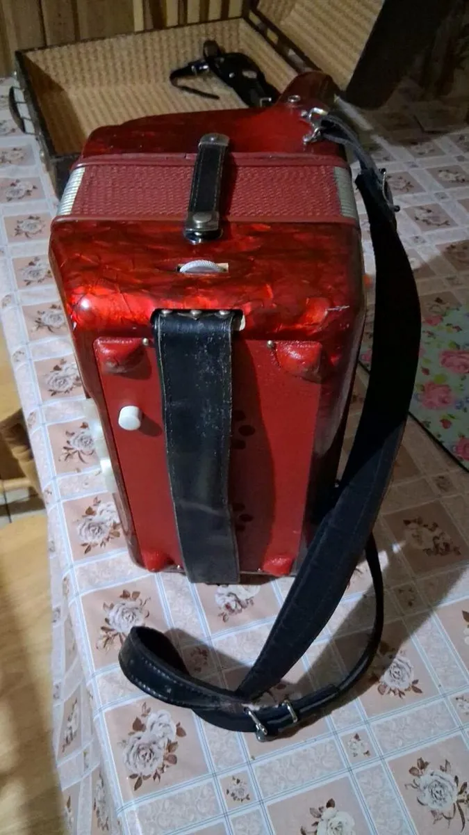 Paolo Soprani button accordion B/C - Image 3