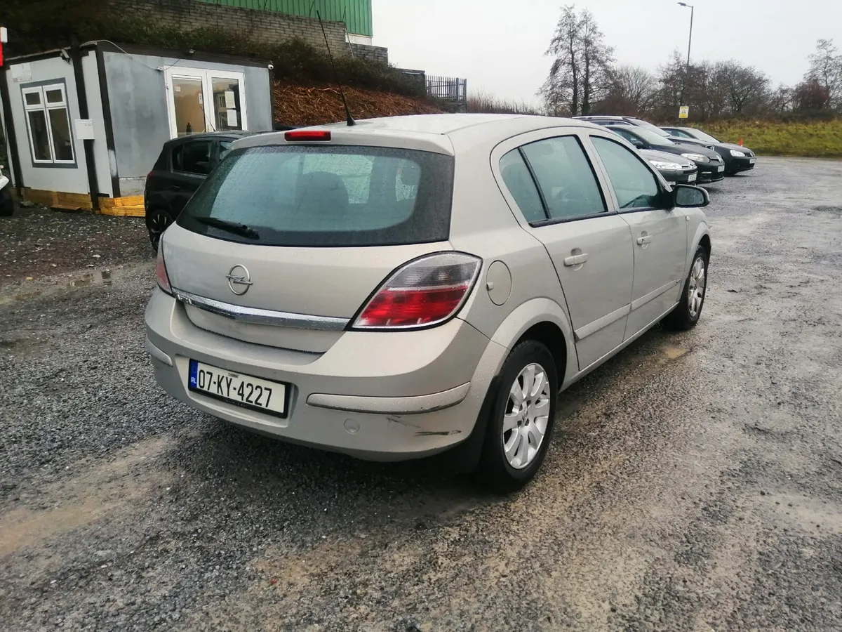Opel Astra 2007 - Image 3