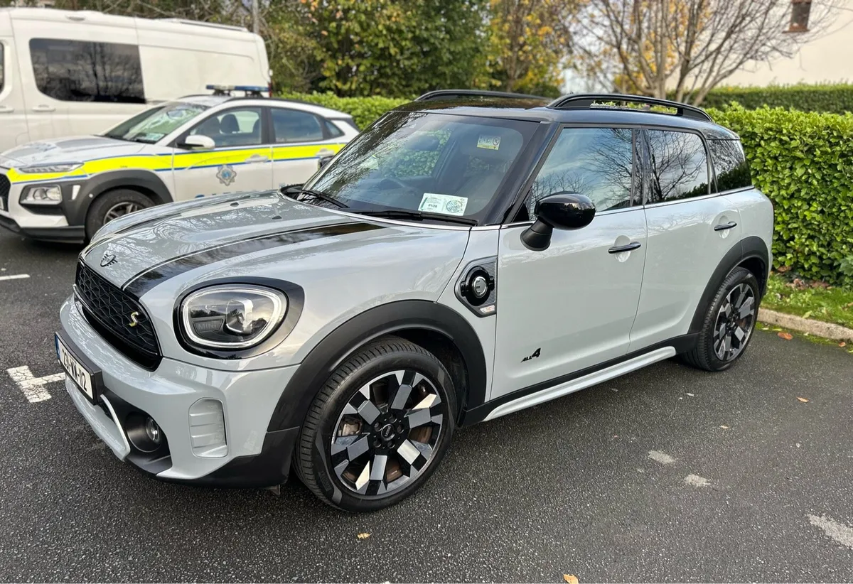 Mini Countryman Petrol Plug in Hybrid - Image 3