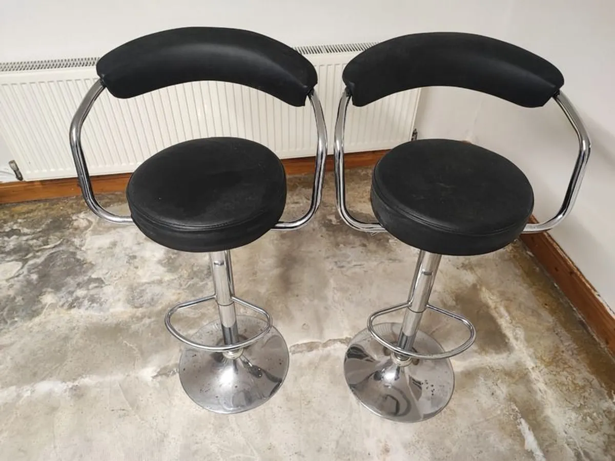 Swivel Bar/Kitchen stools - Image 3