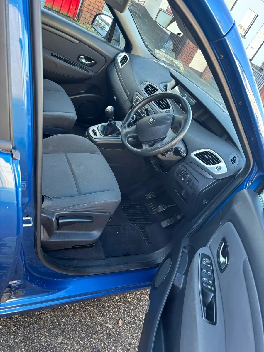 Renault grand scenic 1.5 diesel - Image 1