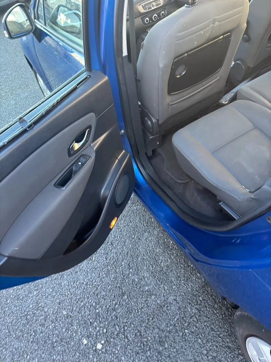 Renault grand scenic 1.5 diesel - Image 4